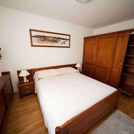 Apartments In Crikvenica 5559 Bagian luar foto
