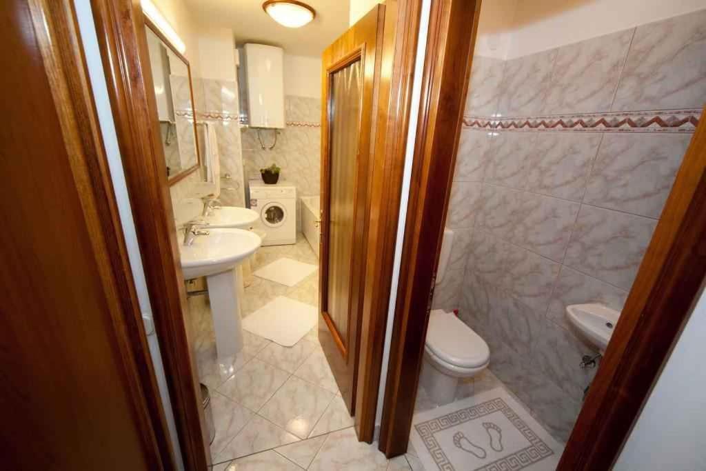 Apartments In Crikvenica 5559 Bagian luar foto